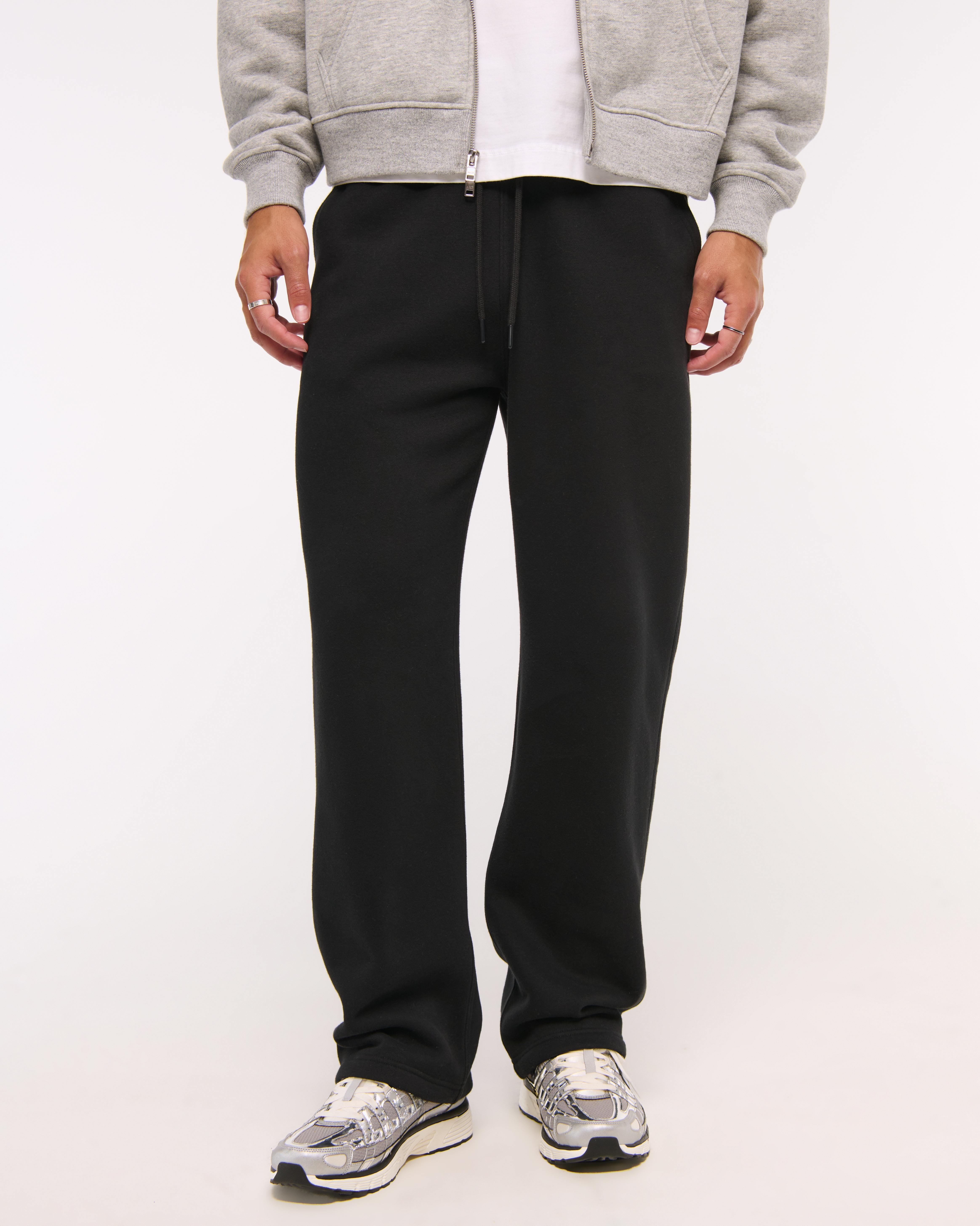 Мужские брюки Abercrombie & Fitch Essential Baggy Open-Hem Sweatpant, цвет: Чёрный — фото 3