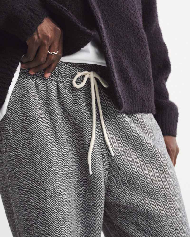 Essential Baggy Open-Hem Sweatpant