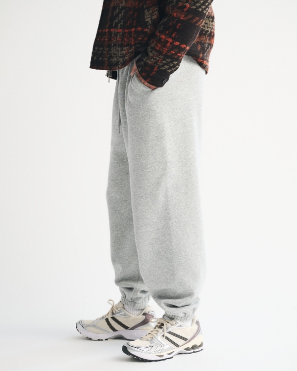 Essential Baggy Cinched Sweatpant