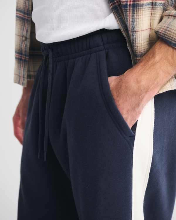 Essential Baggy Open-Hem Sweatpant