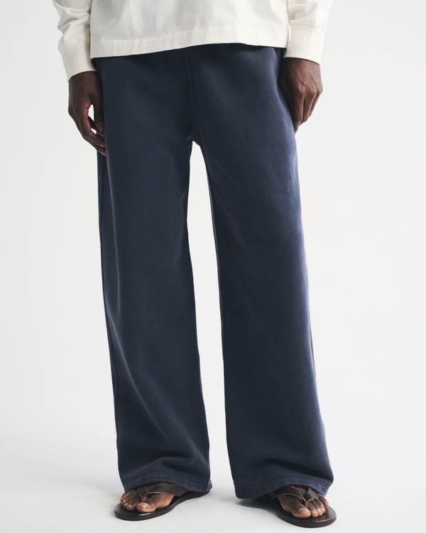 Essential Ultra Baggy Open-Hem Sweatpant