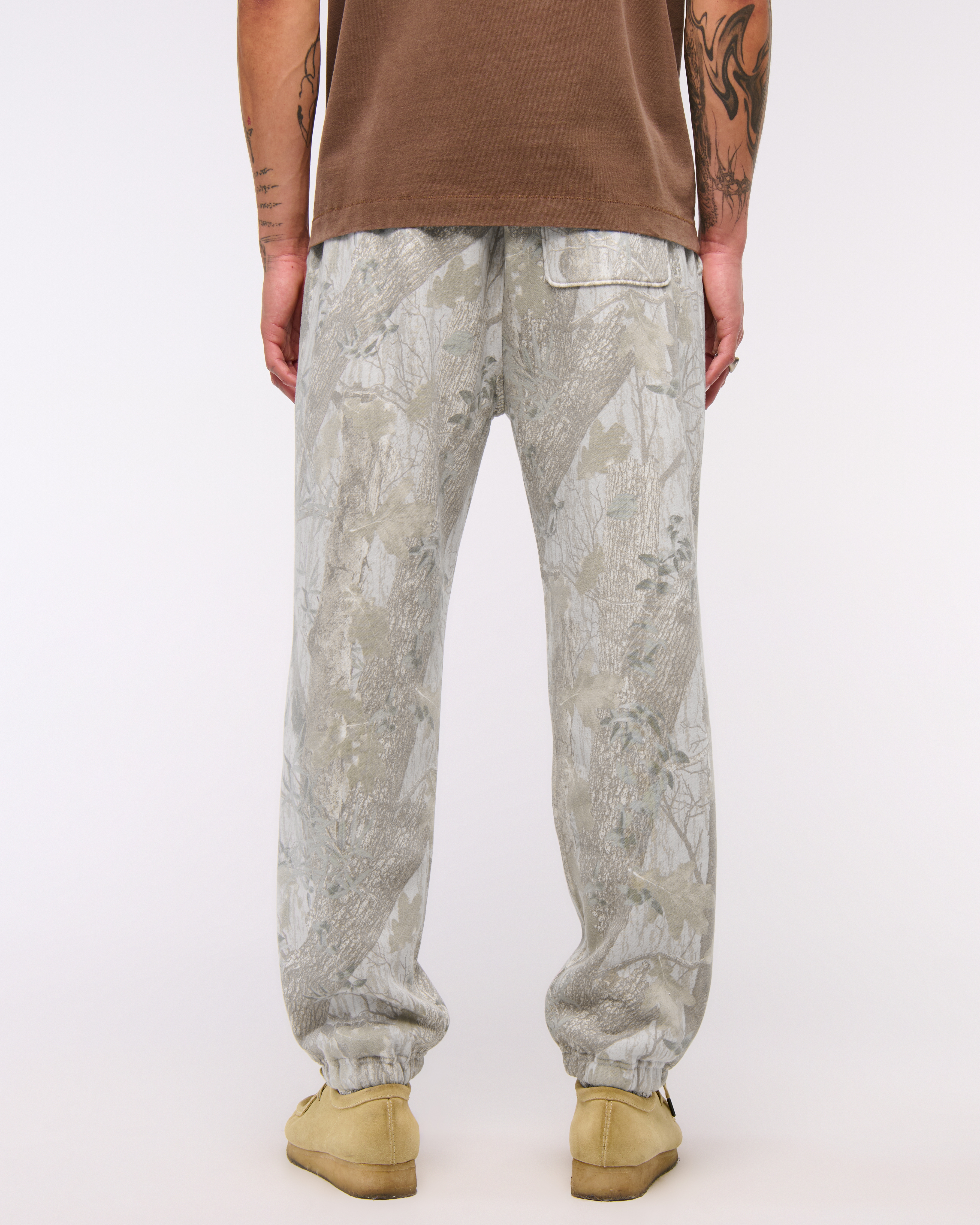 Men's Essential Cinched Sweatpant | Men's Clearance