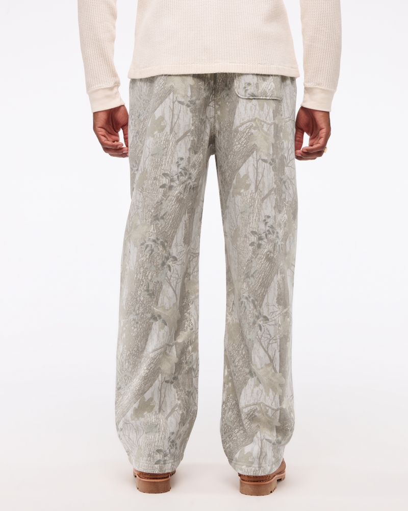 Essential Baggy Open-Hem Sweatpant