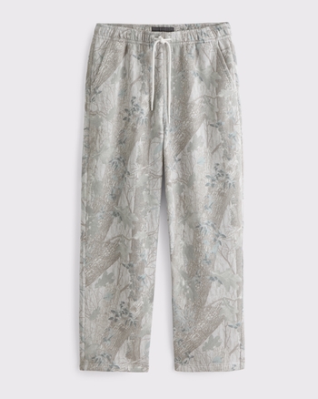 Men's Essential Baggy Open-Hem Sweatpant | Men's Bottoms | Abercrombie.com