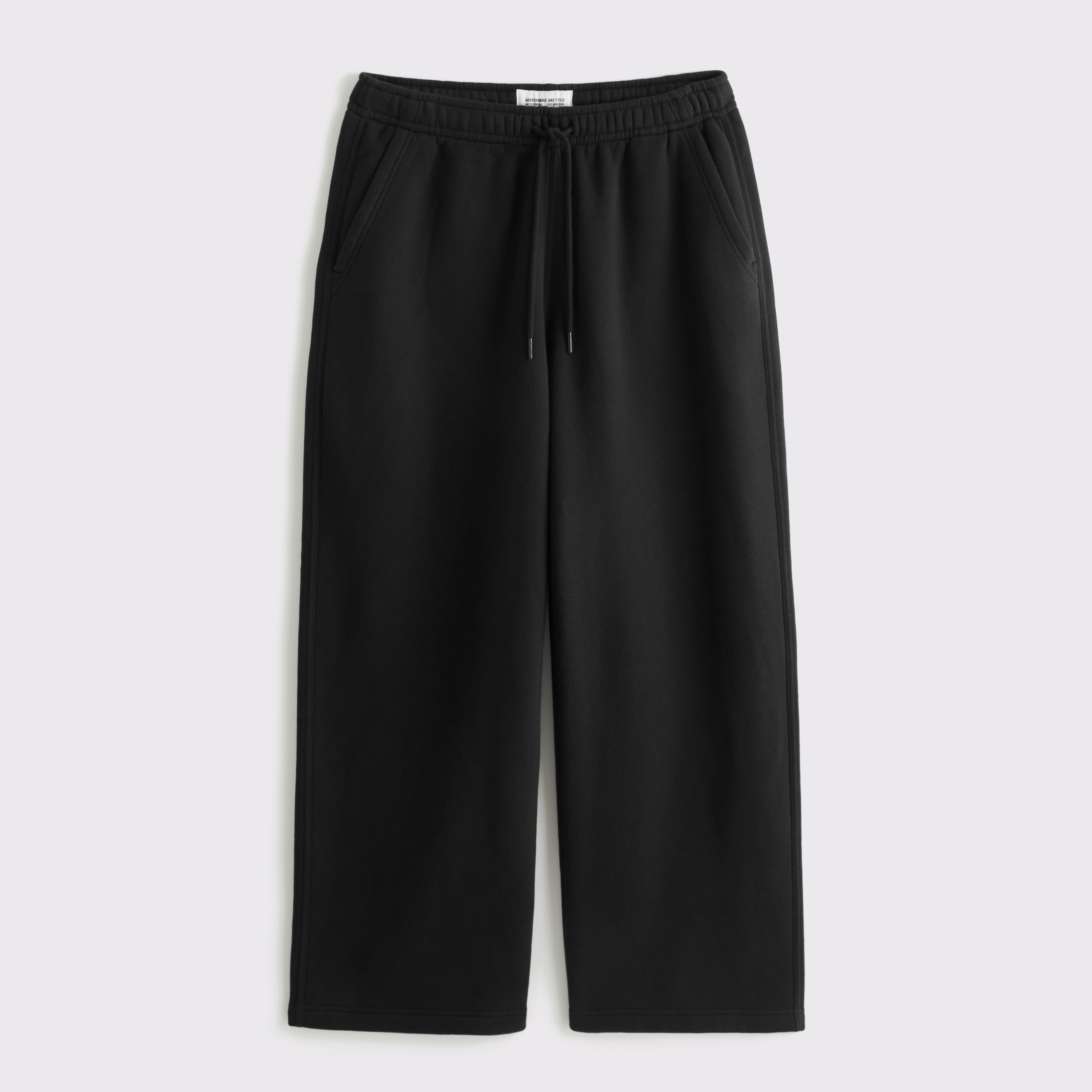 Брюки Abercrombie & Fitch Essential Ultra Baggy Open Hem Sweatpant, цвет: Чёрный