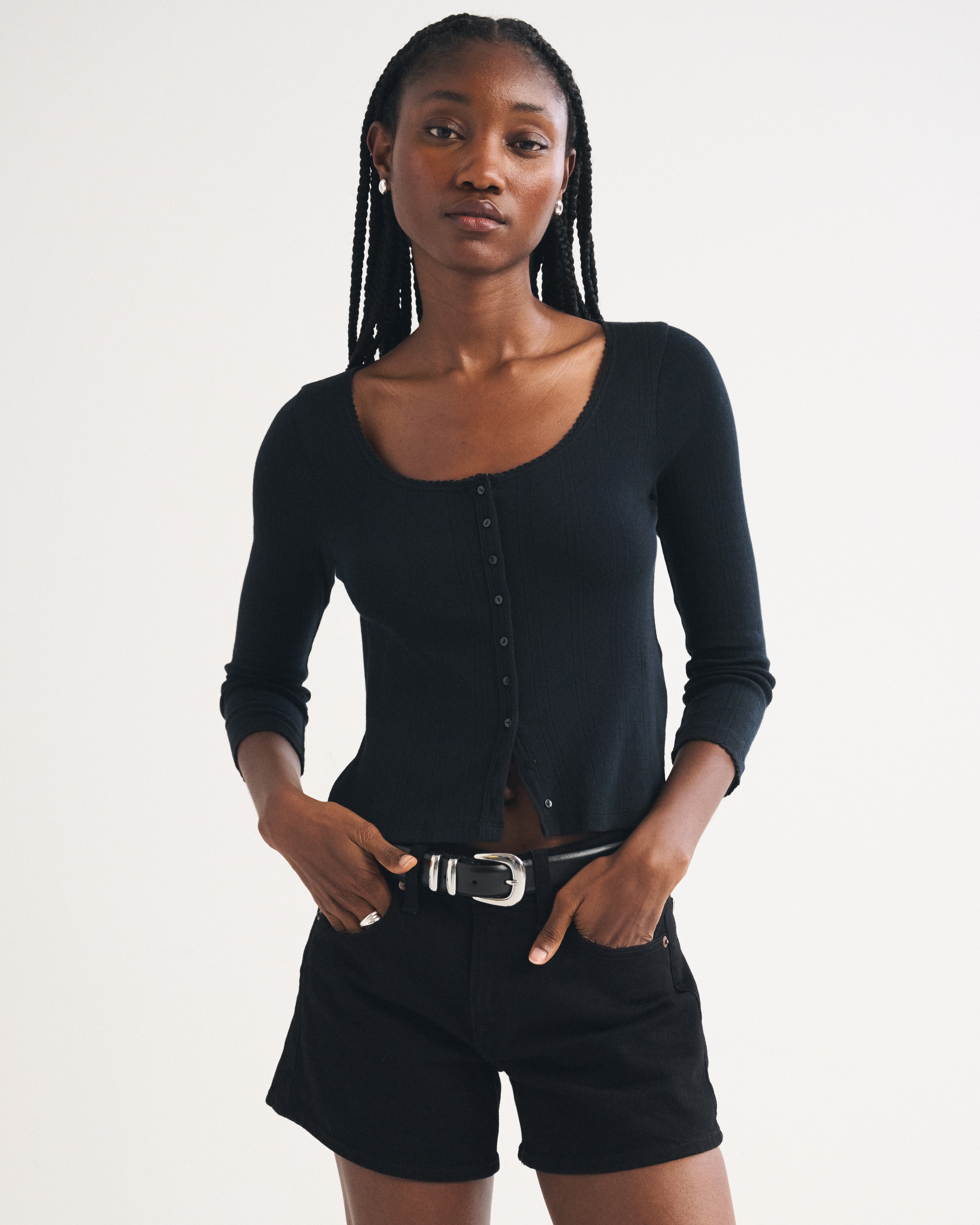 Женский топ Abercrombie & Fitch 3/4 Sleeve Pointelle Button-Through Top, цвет: Чёрный — фото 2