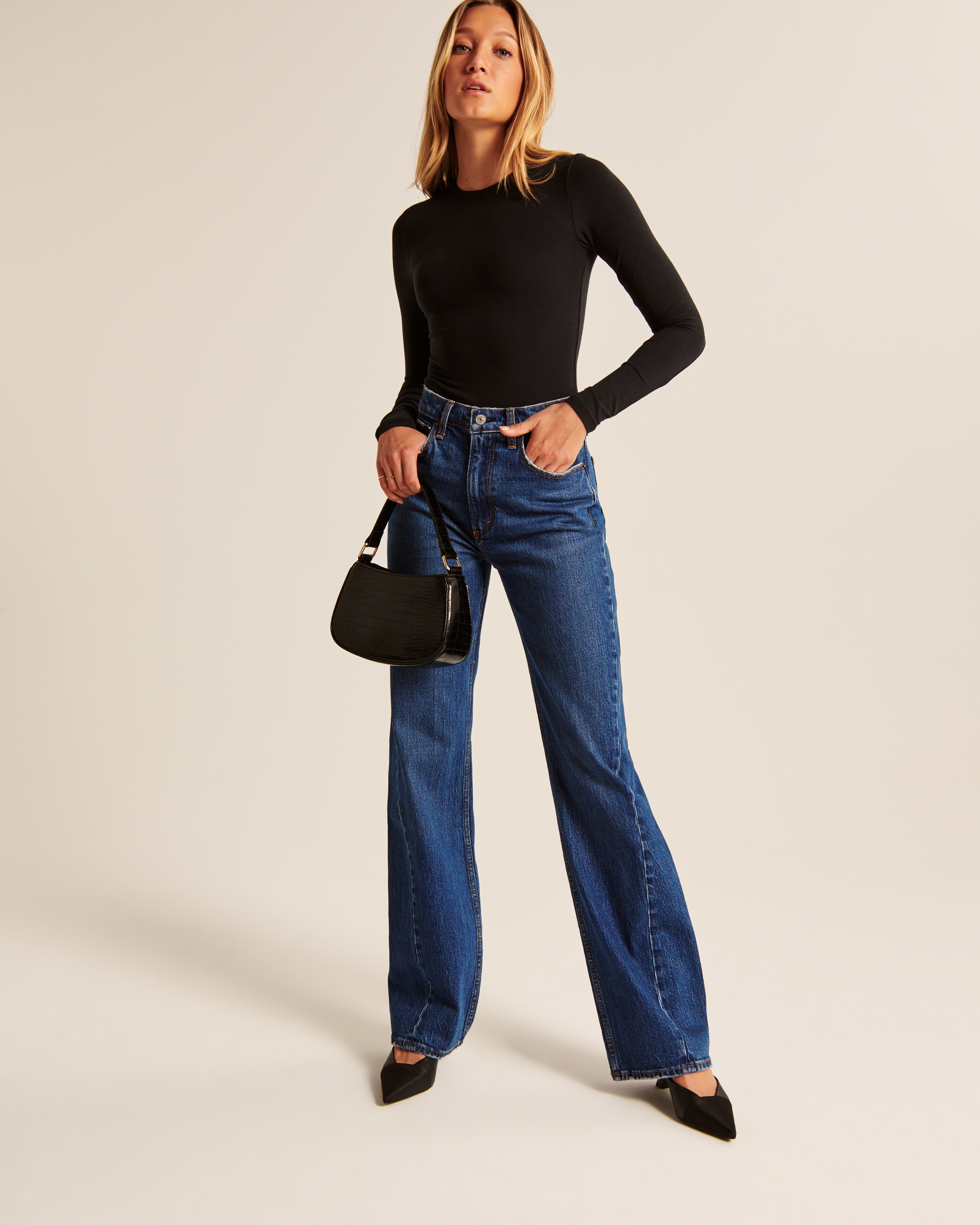 Abercrombie & Fitch Long-sleeve Cotton-blend Seamless Fabric Crew Bodysuit In Black