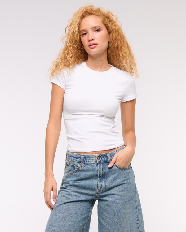 select to zoom model image