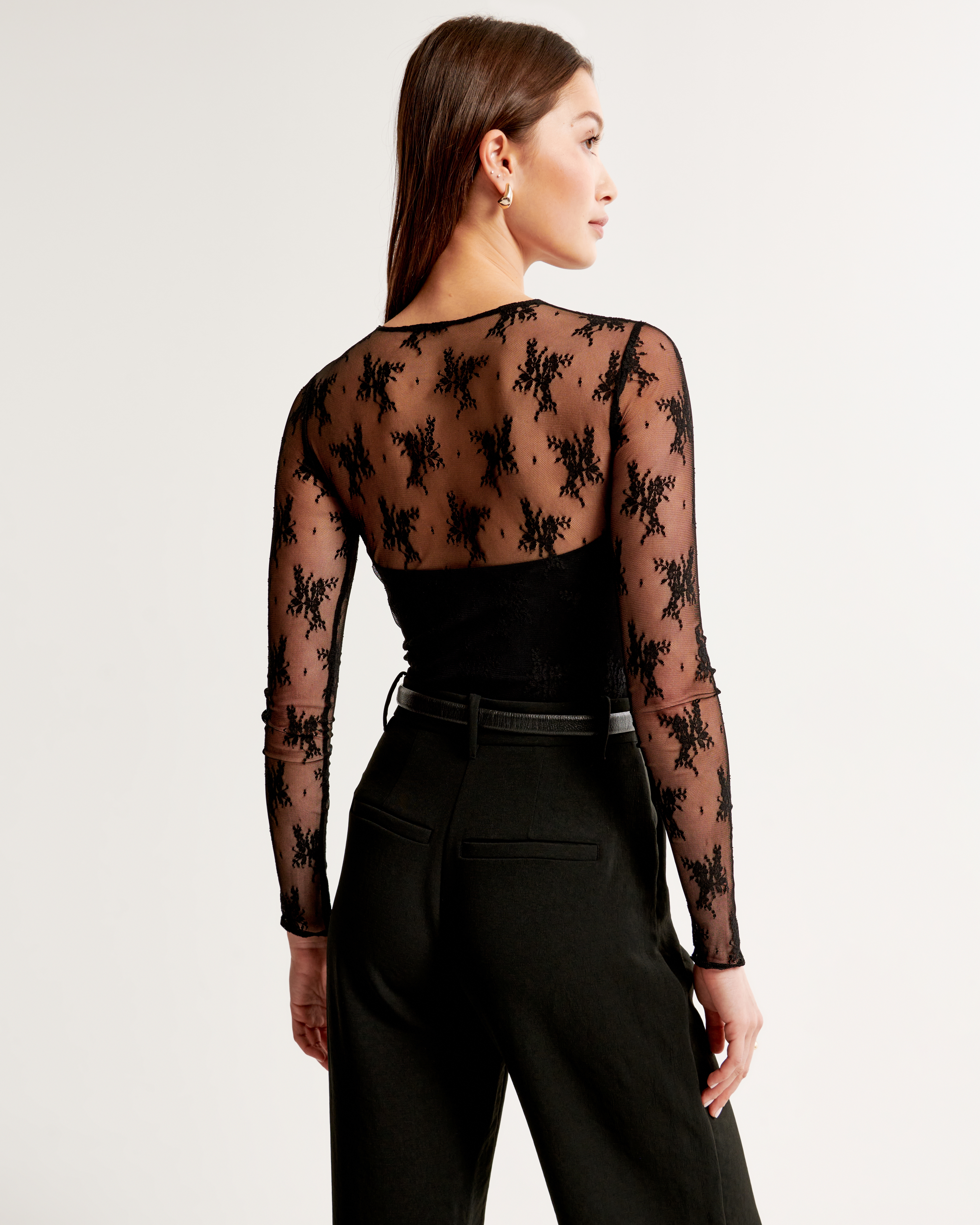 Long sleeve on sale lace bodysuit outfit