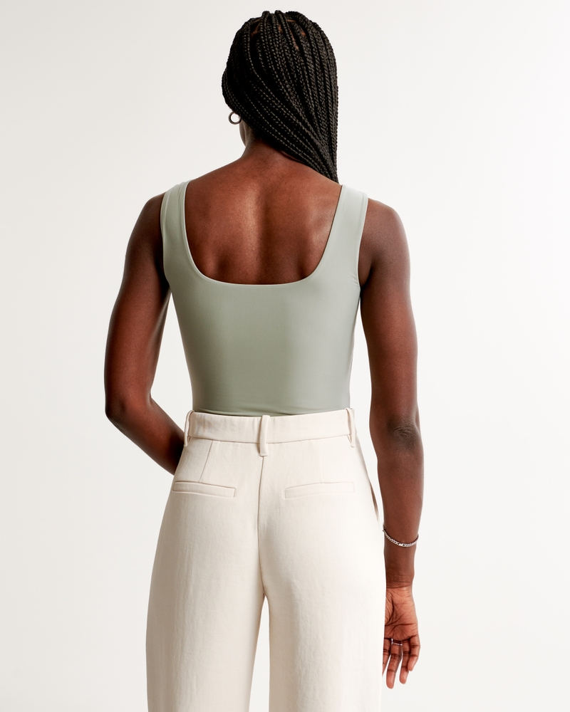 Soft Matte Seamless Squareneck Bodysuit