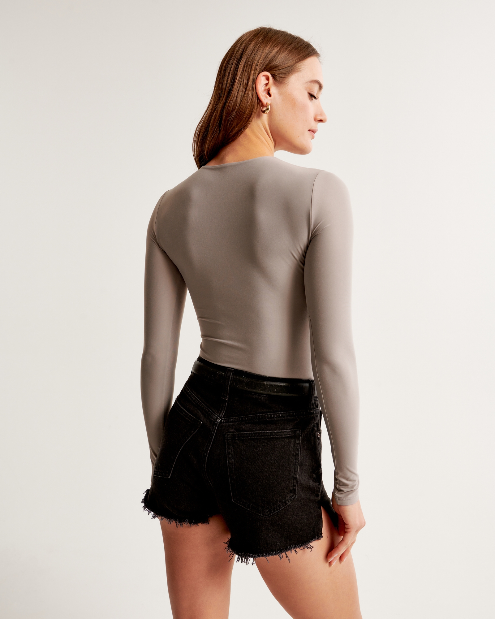 Soft Matte Seamless Long-Sleeve Cropped Crew Top