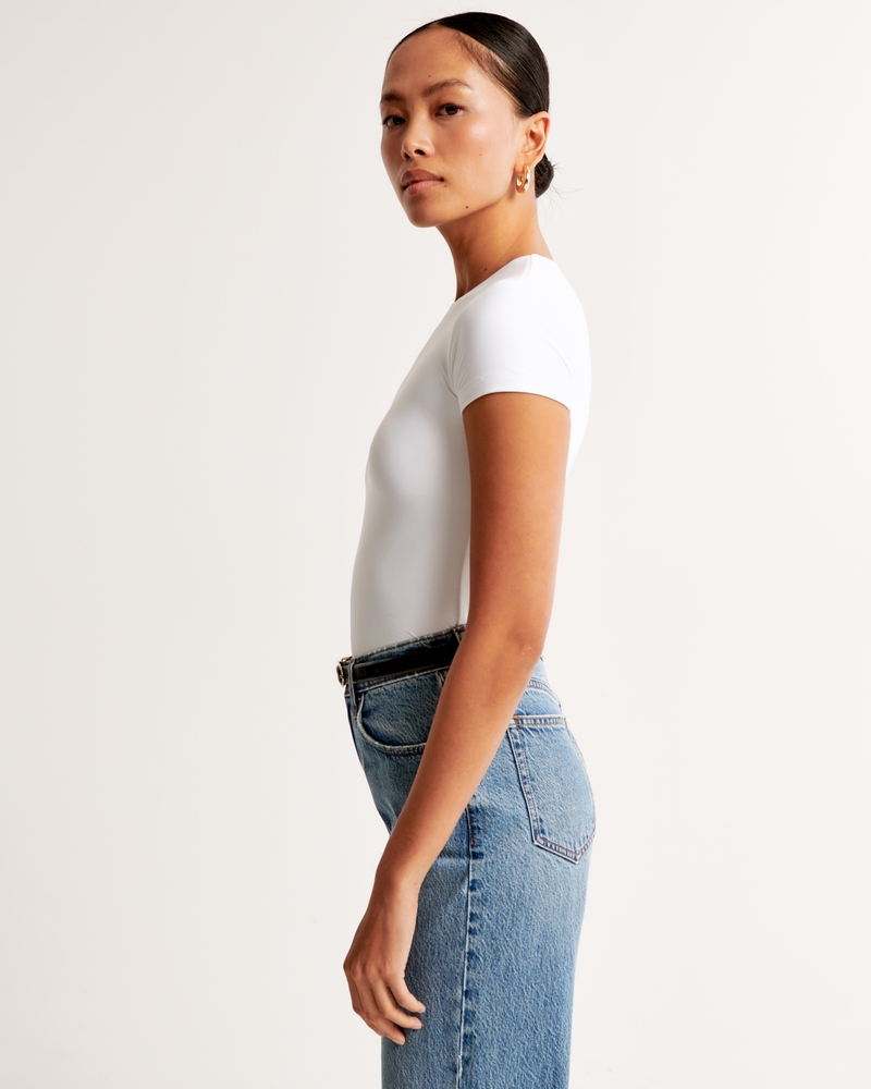 Soft Matte Seamless Tuckable Baby Tee