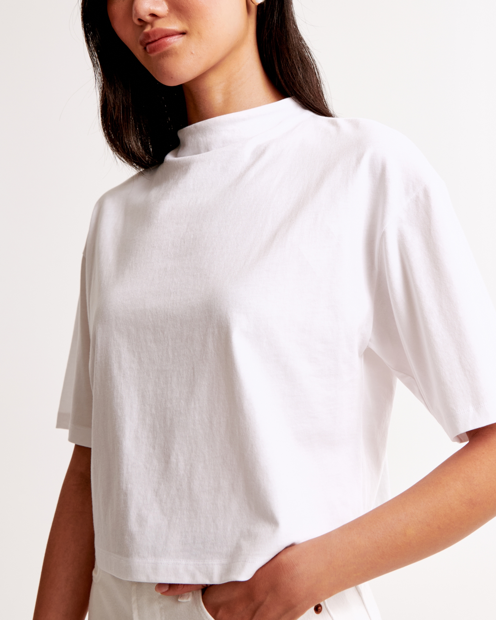 Essential Premium Polished Half-Sleeve Mockneck Tee