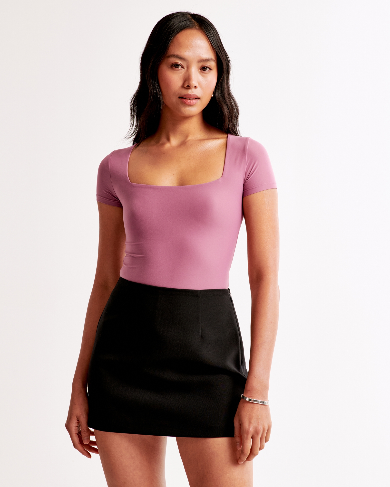 Soft Matte Seamless Short-Sleeve Squareneck Bodysuit