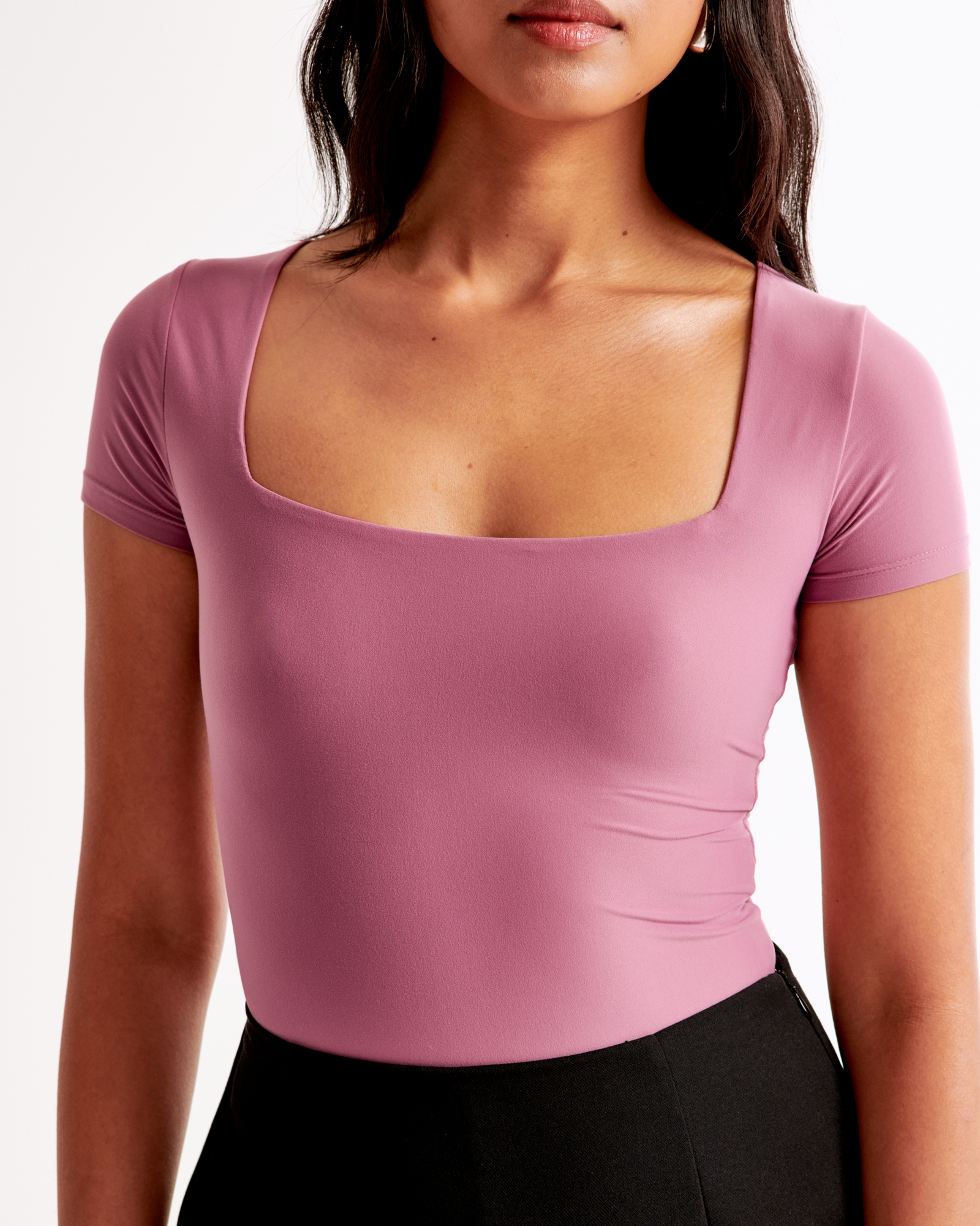 Soft Matte Seamless Short-Sleeve Squareneck Bodysuit