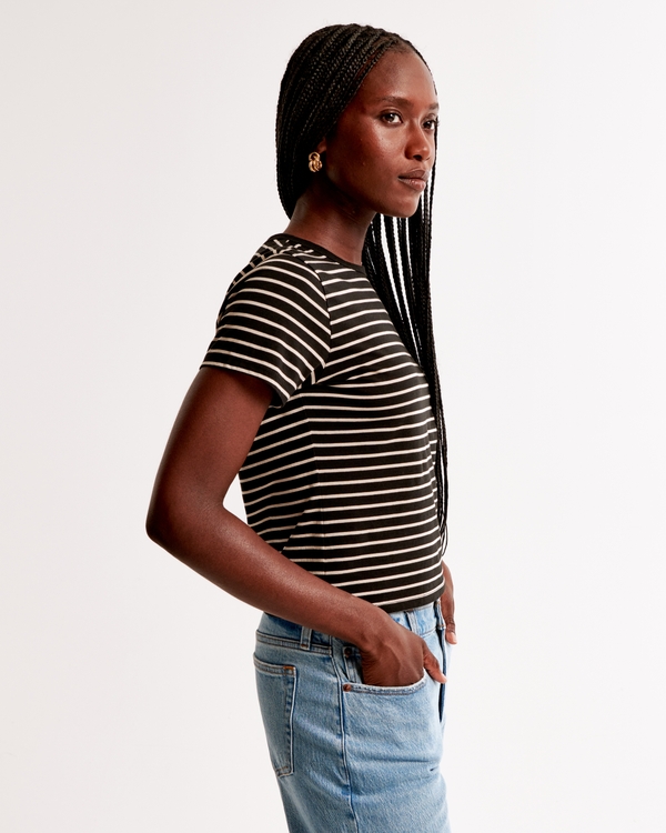 Essential Polished Body-Skimming Tee