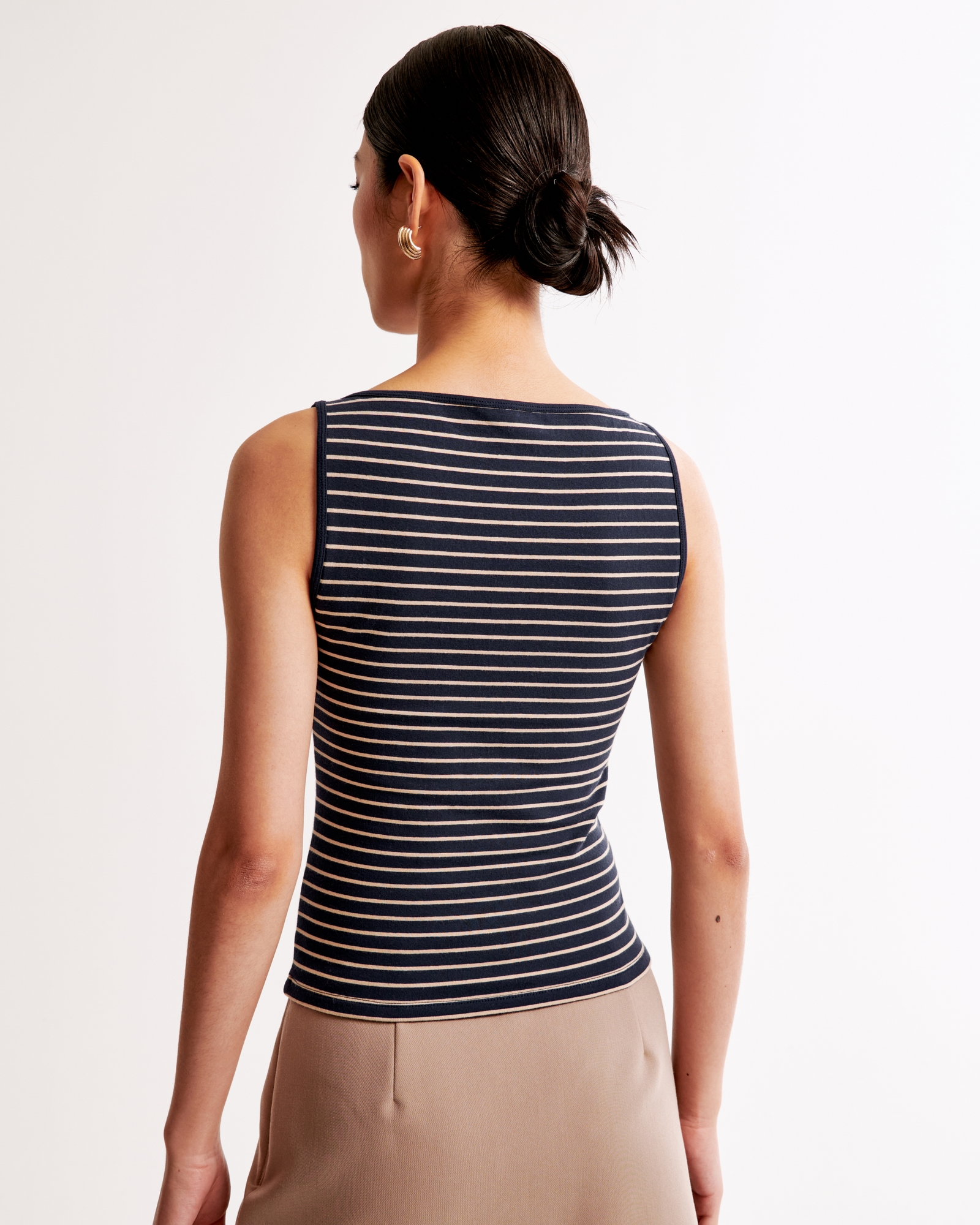 Cotton-Blend Seamless Fabric Boatneck Top