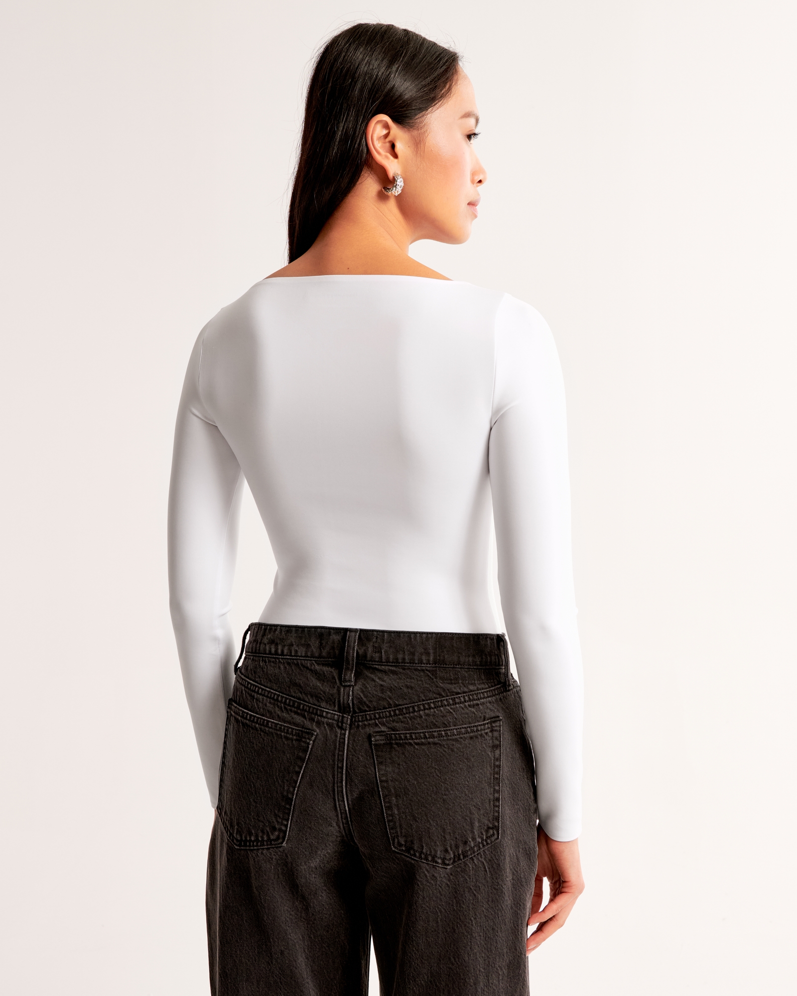 Long-Sleeve Sculpt Matte Fabric Slash Top