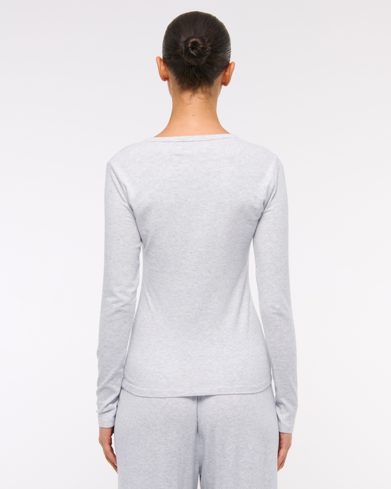 Long-Sleeve Cozy Lounge Knit Tuckable Henley Top