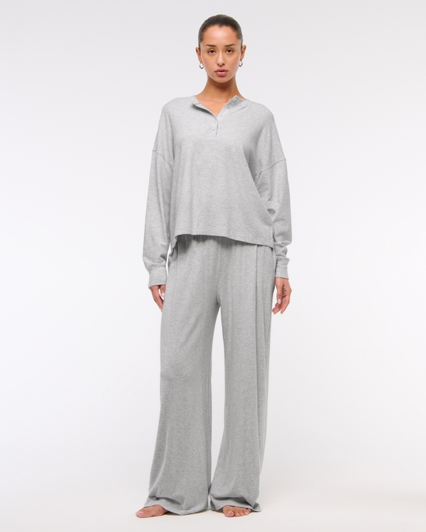 Long-Sleeve Cozy Lounge Knit Oversized Henley Top