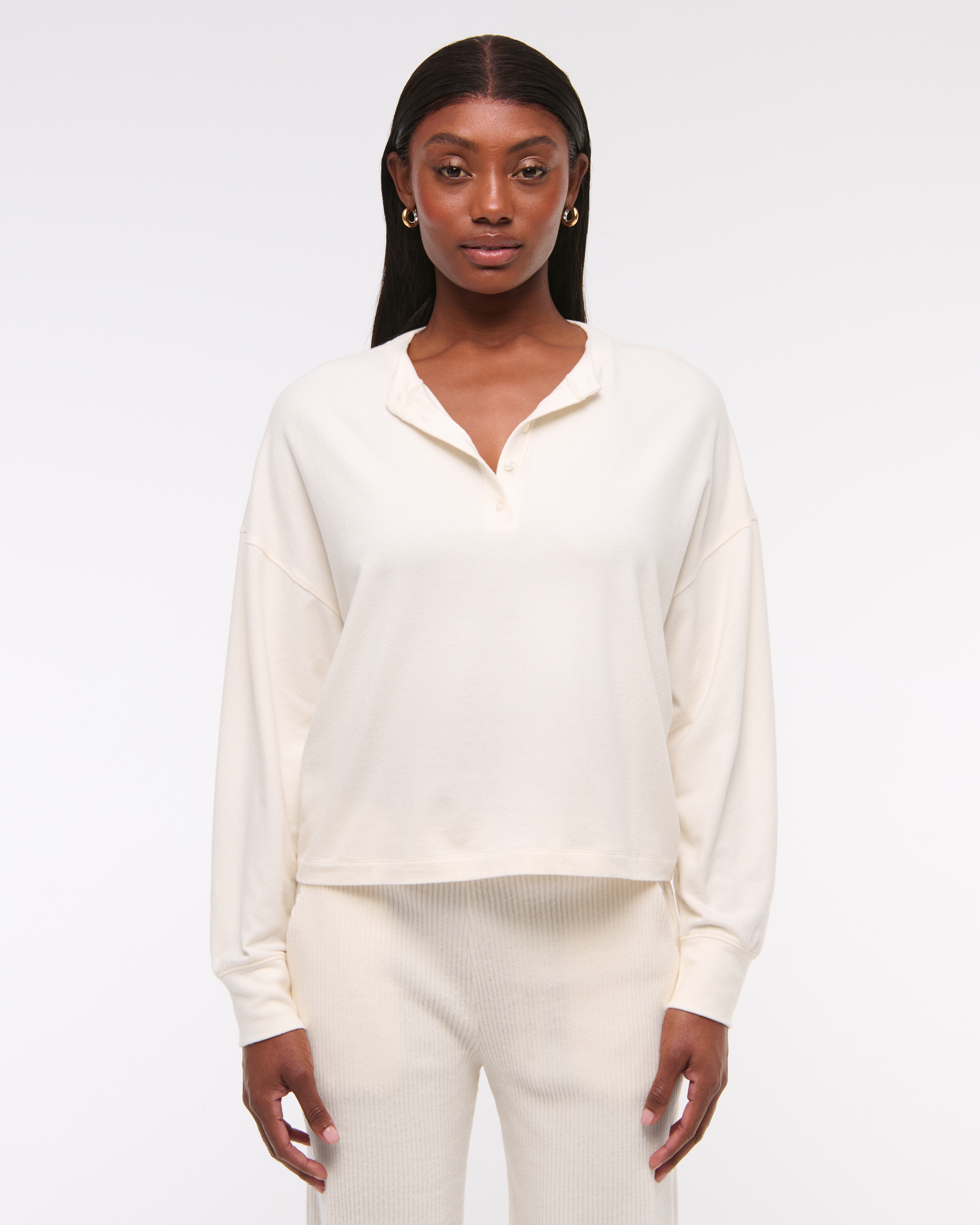Abercrombie & Fitch Long-sleeve Cozy Lounge Knit Oversized Henley Top In White