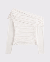 Asymmetrical Foldover Top