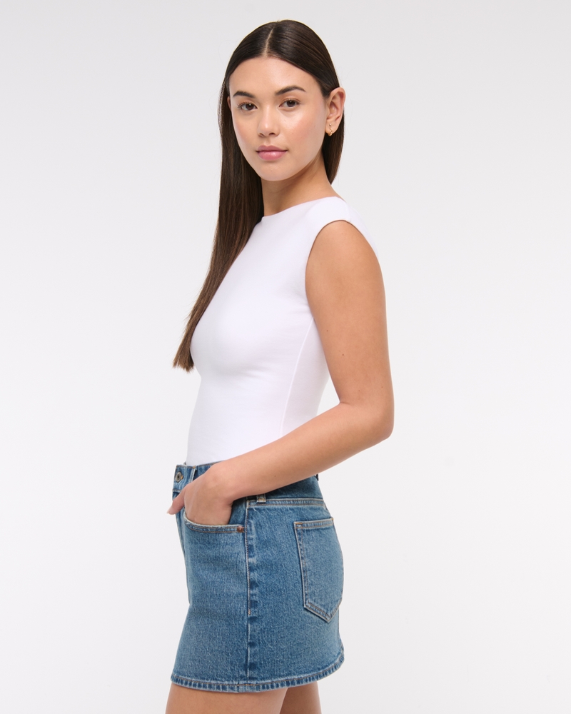 Grown-Over Scoop-Back Top