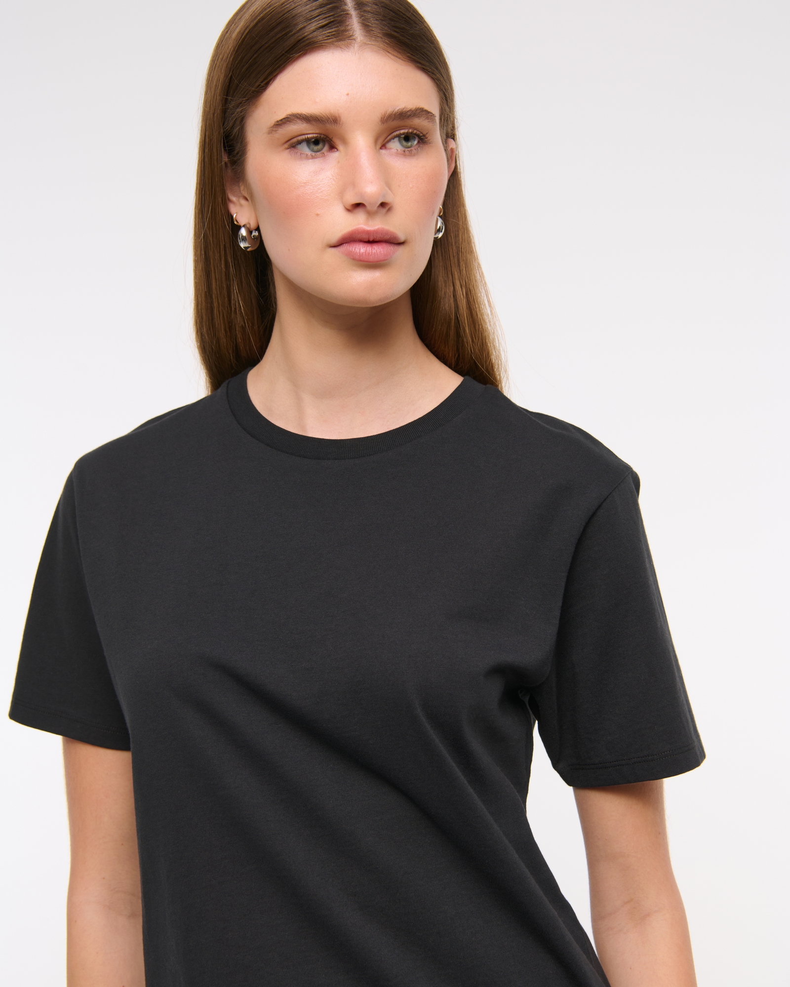 Essential Premium Polished Relaxed Tee