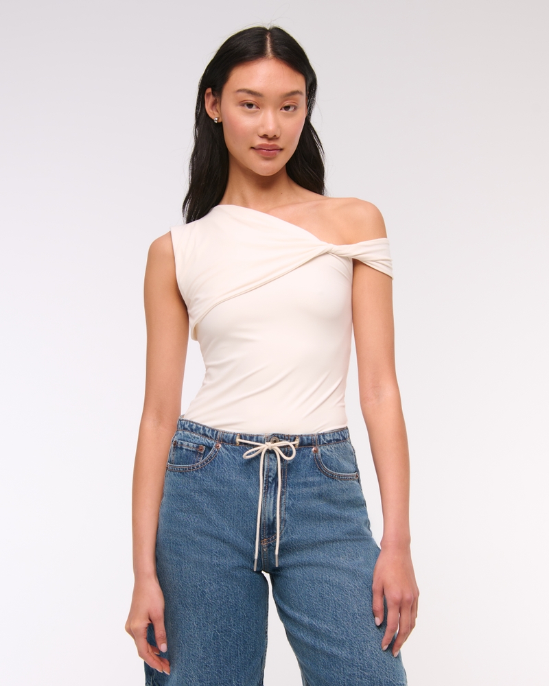 Soft Matte Seamless Asymmetrical Twist Top