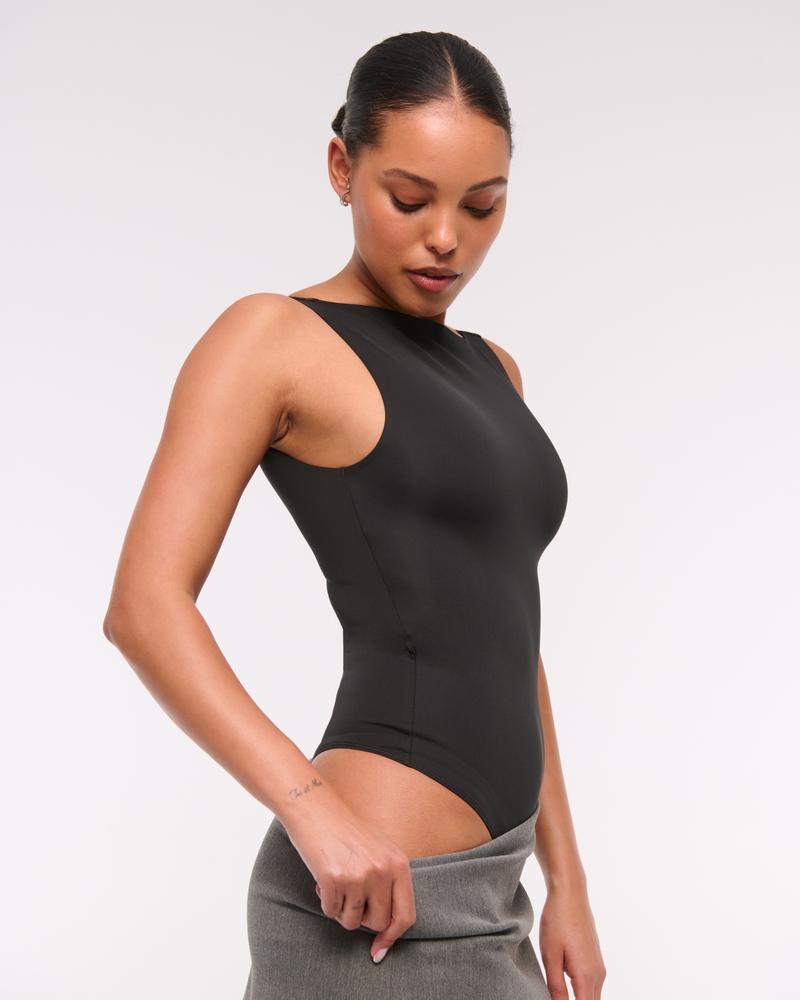 Sculpt Matte Seamless Slash Scoop-Back Bodysuit