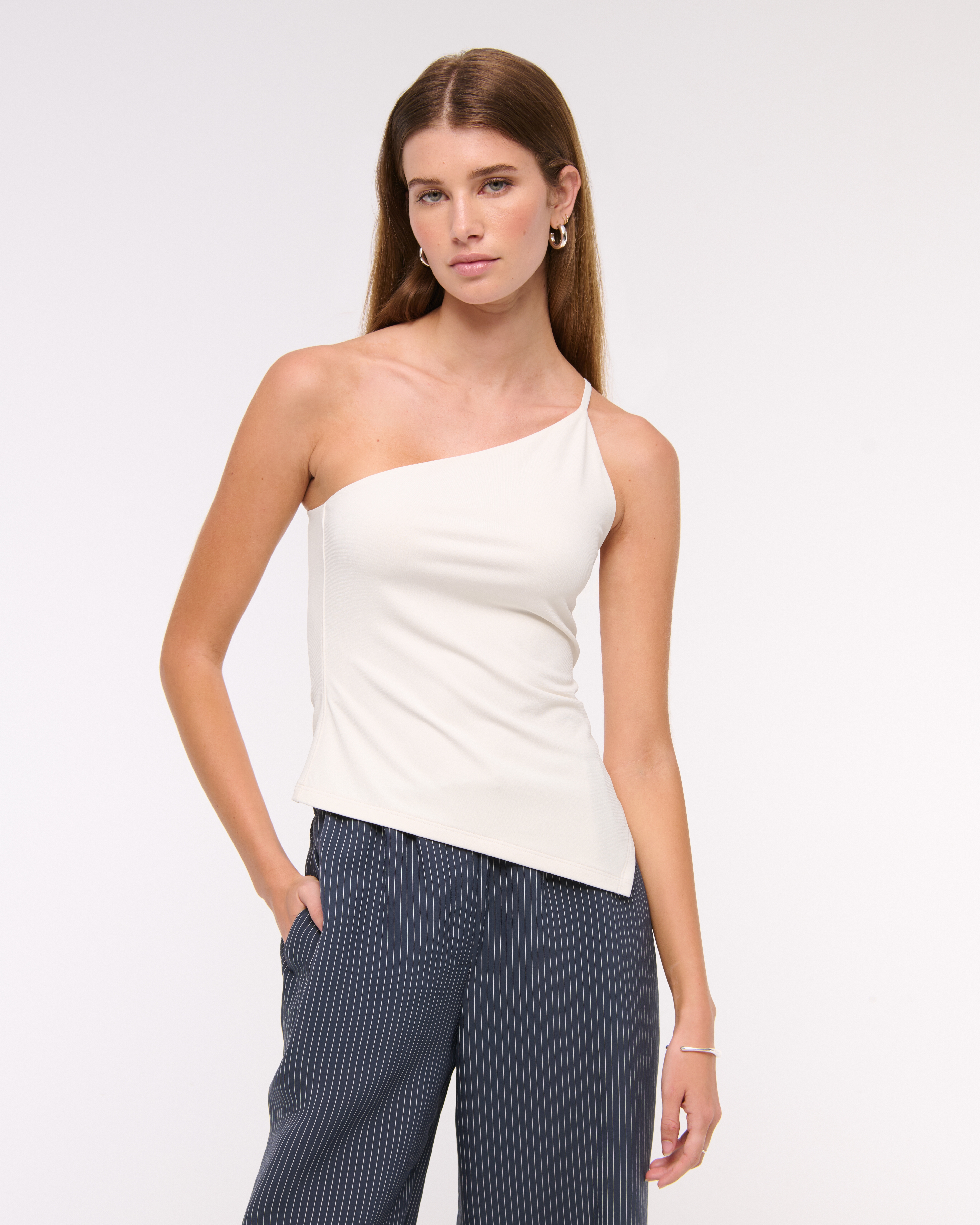 ◆TOOMUCHTAX◆ ASYMMETRIC ONE SHOULDER TSHIRT WHITE Women's One-Shoulder Asymmetrical Top | Women's Clearance