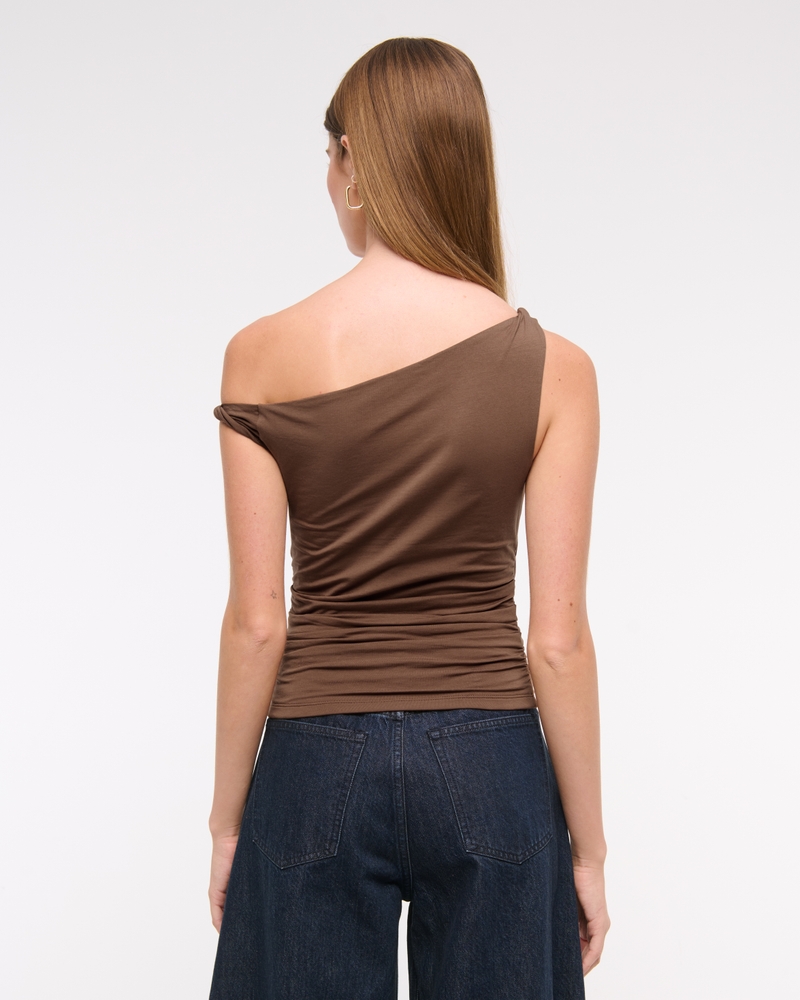 Asymmetrical Twist Top