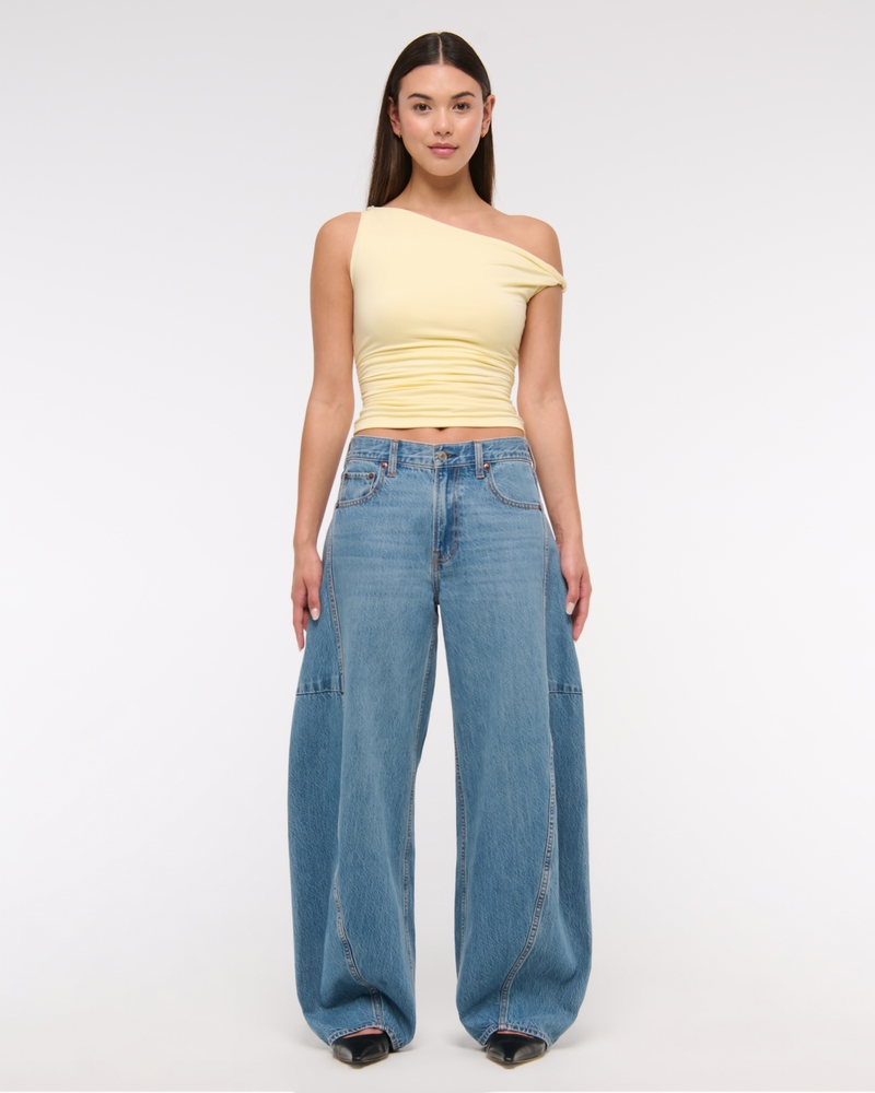 Asymmetrical Twist Top