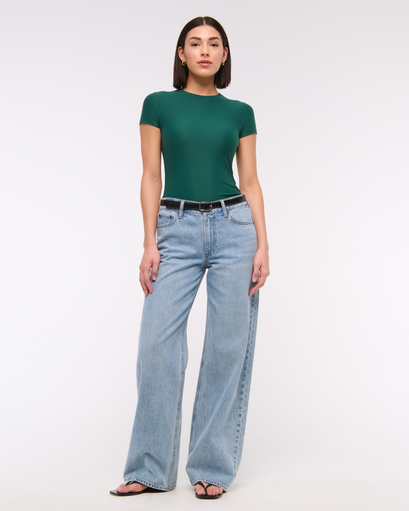 Soft Matte Seamless Tuckable Baby Tee