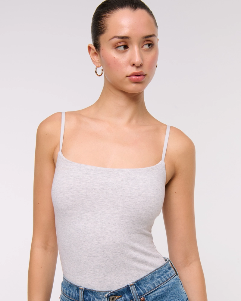 Bra-Free 90s Cami