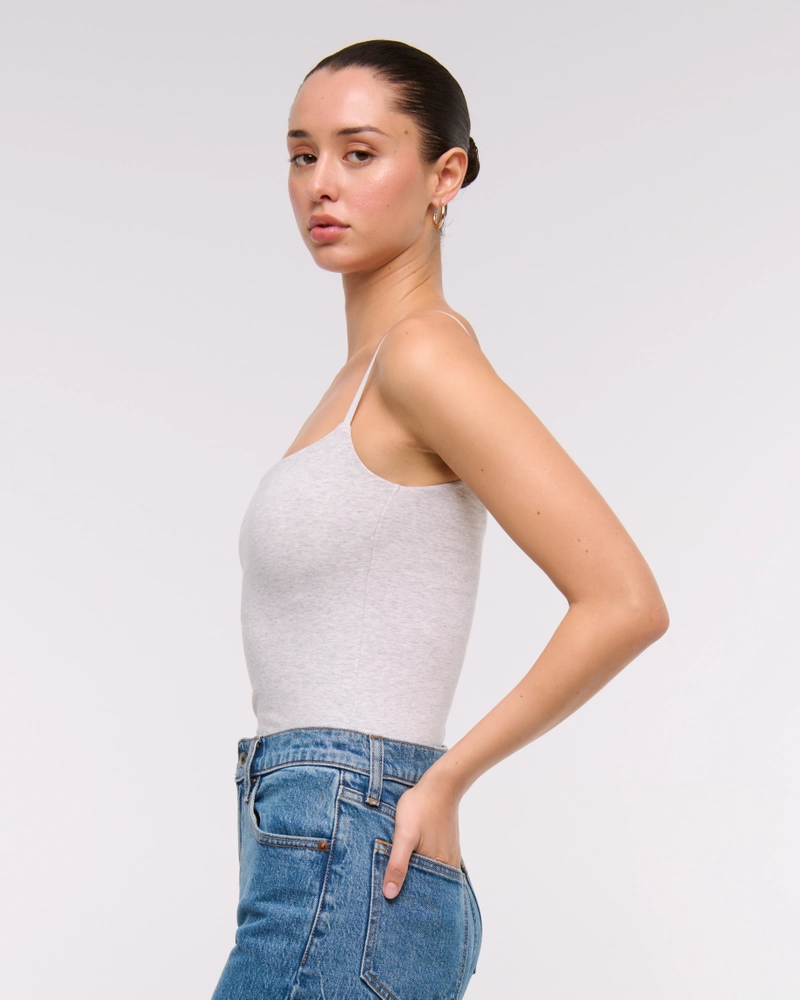 Bra-Free 90s Cami
