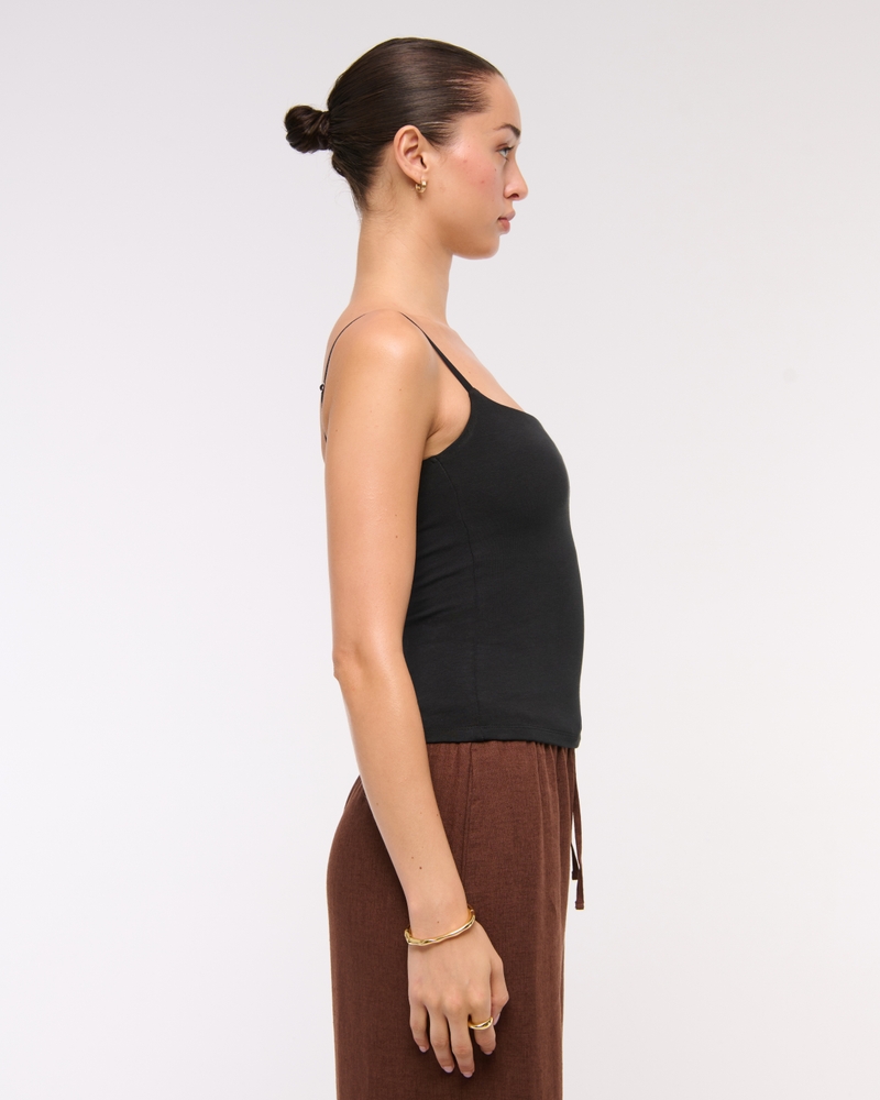Bra-Free 90s Cami