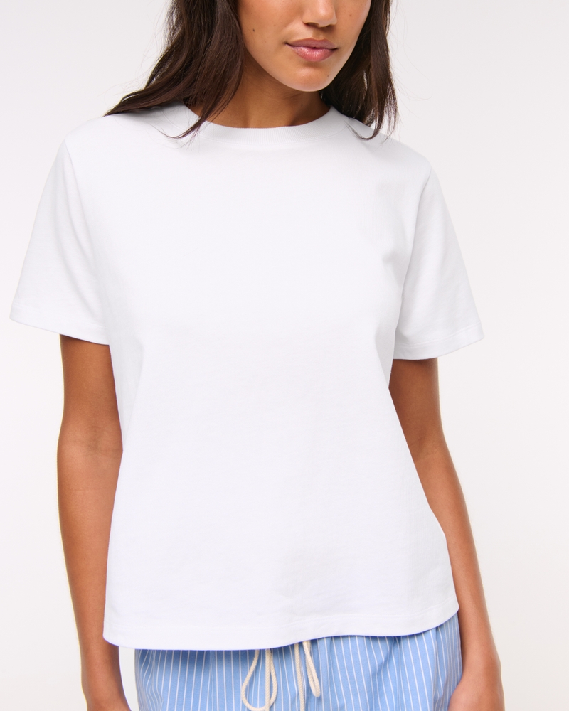 Essential Premium Polished Easy Tee