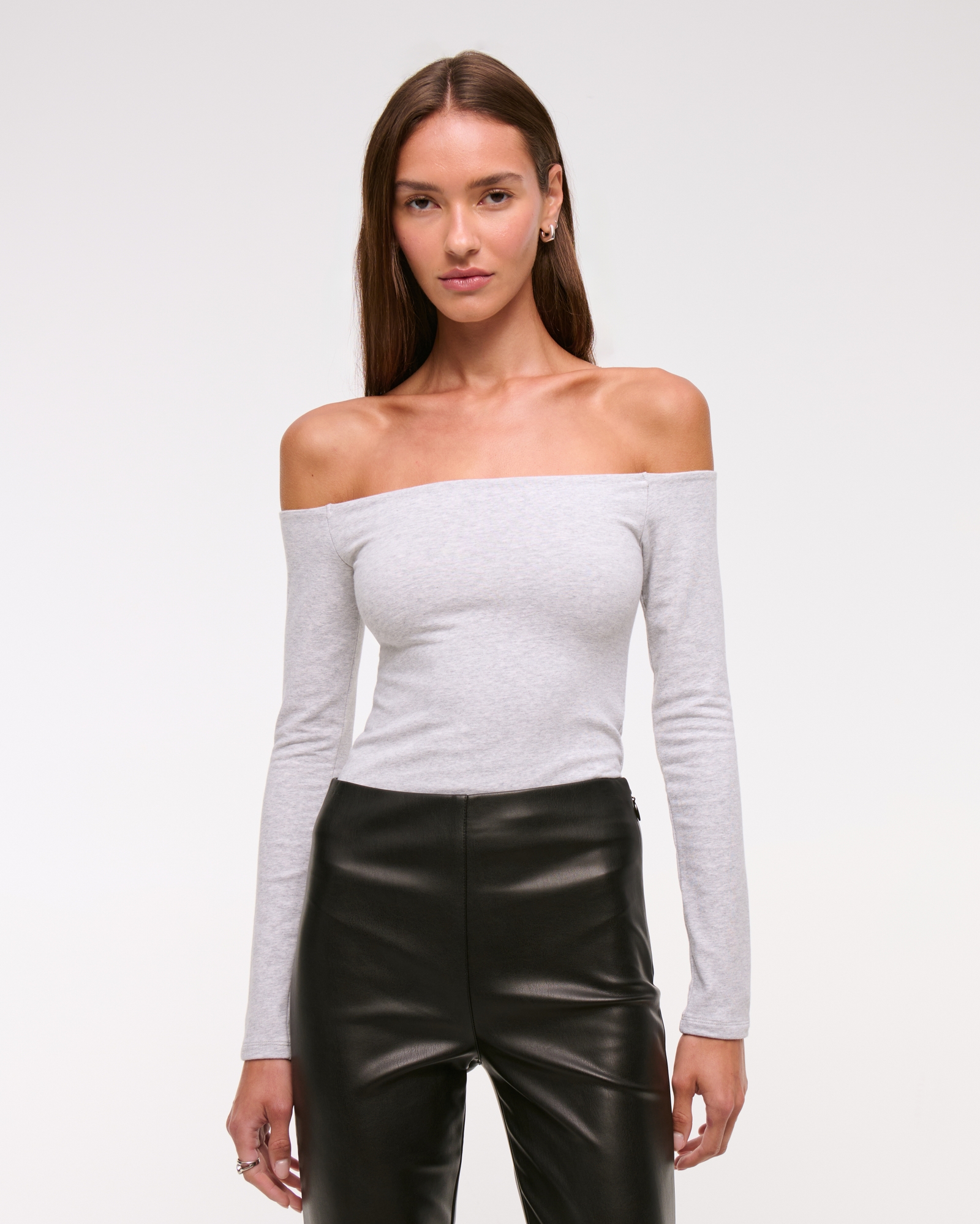 Cotton-Blend Seamless Fabric Off-The-Shoulder Top