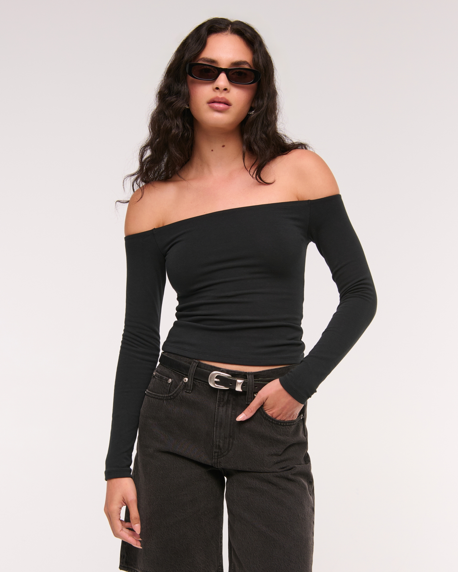 Long-Sleeve Cotton-Blend Seamless Fabric Off-The-Shoulder Top