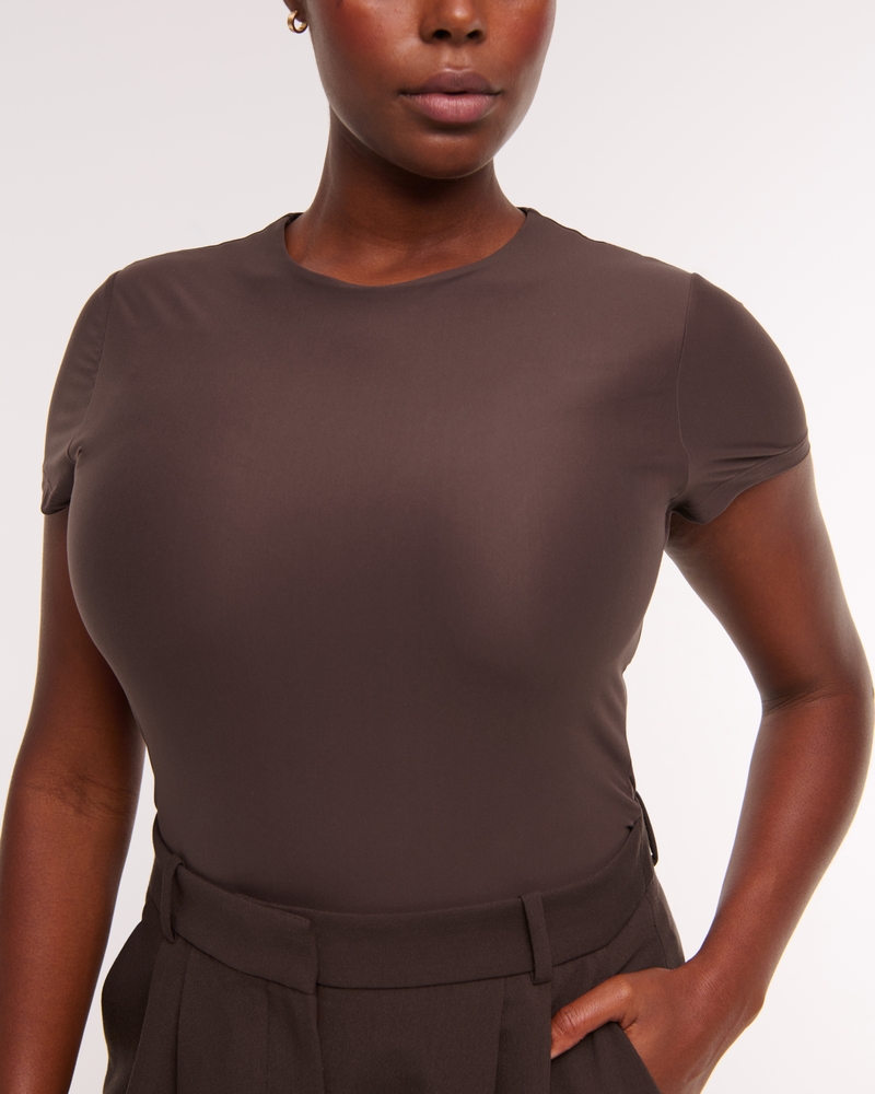 Soft Matte Seamless Tuckable Baby Tee
