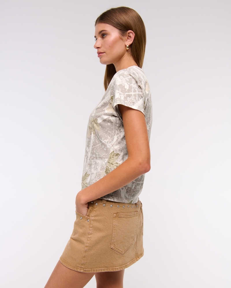 Essential Polished Body-Skimming Tee