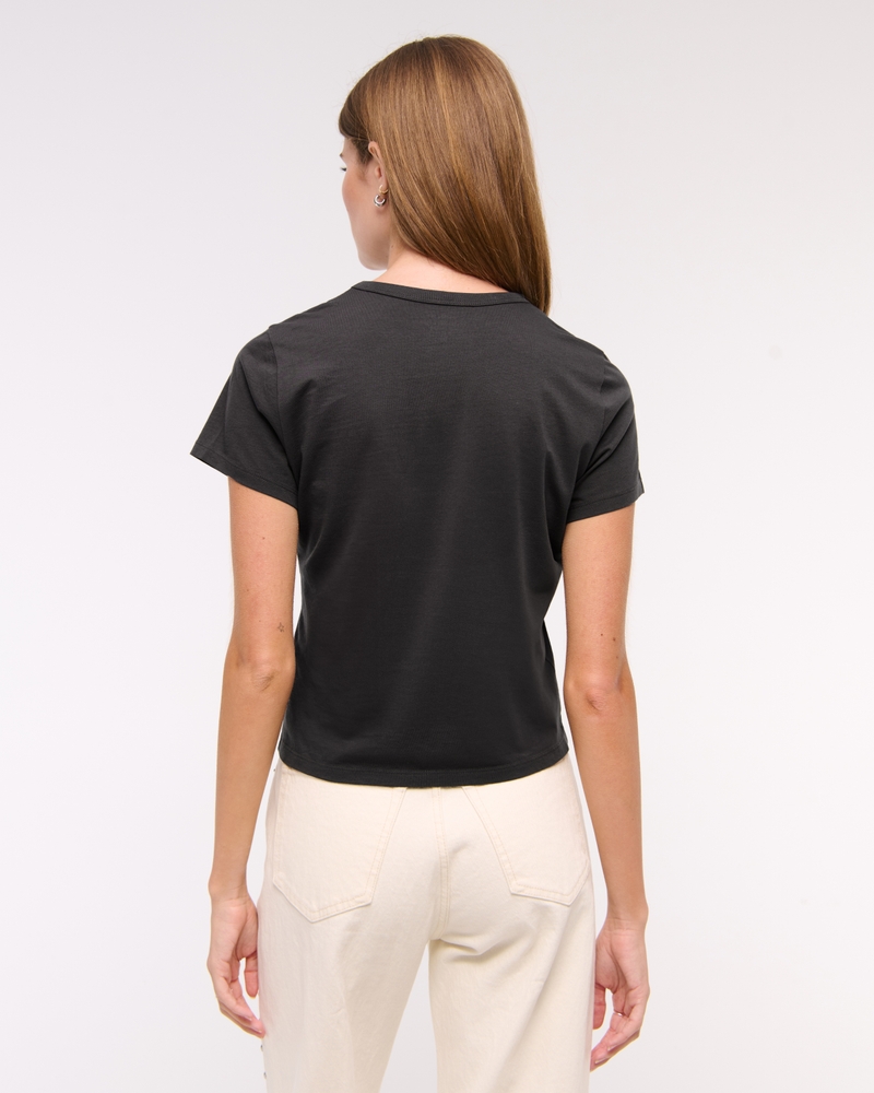 Essential Polished Body-Skimming Tee
