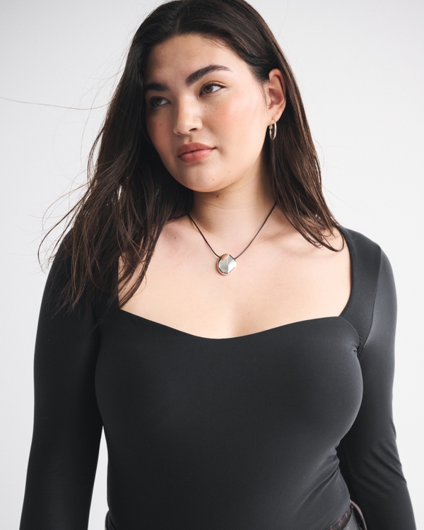 Soft Matte Seamless Long-Sleeve Sweetheart Bodysuit