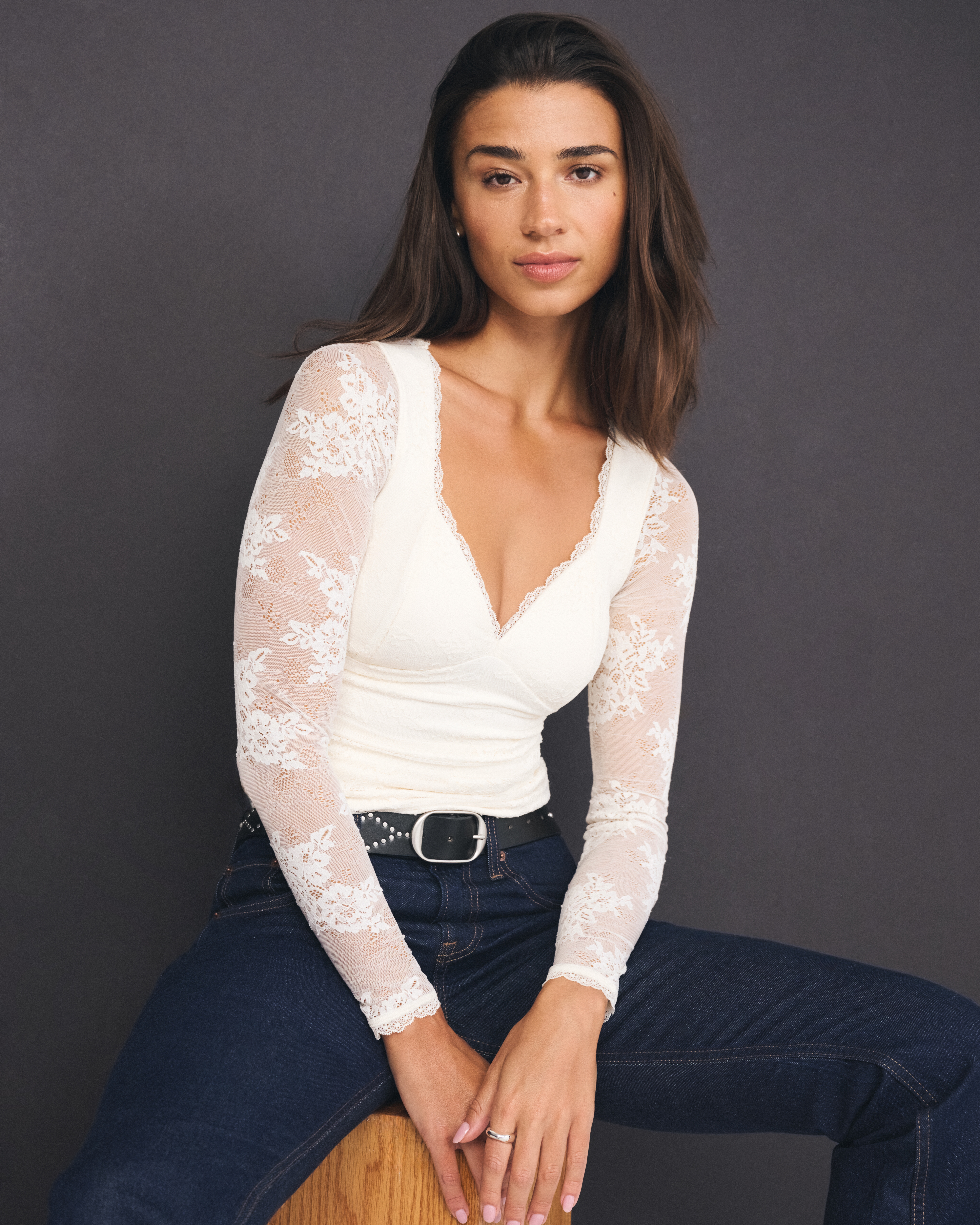 Abercrombie & Fitch A&f Zoe Bra-free Long-sleeve Lace Top In White