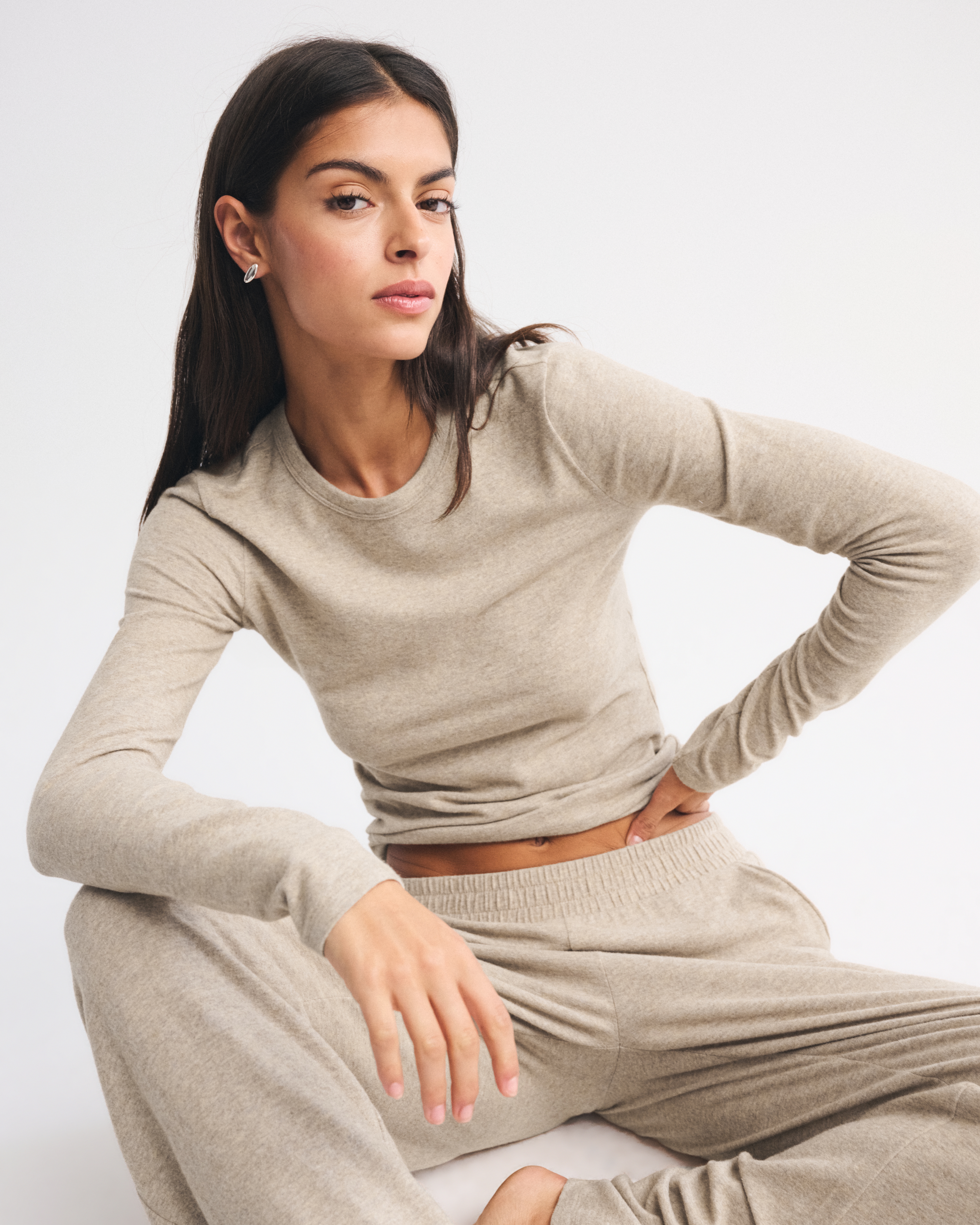 Abercrombie & Fitch Long-sleeve Cozy Lounge Knit Tee In Brown