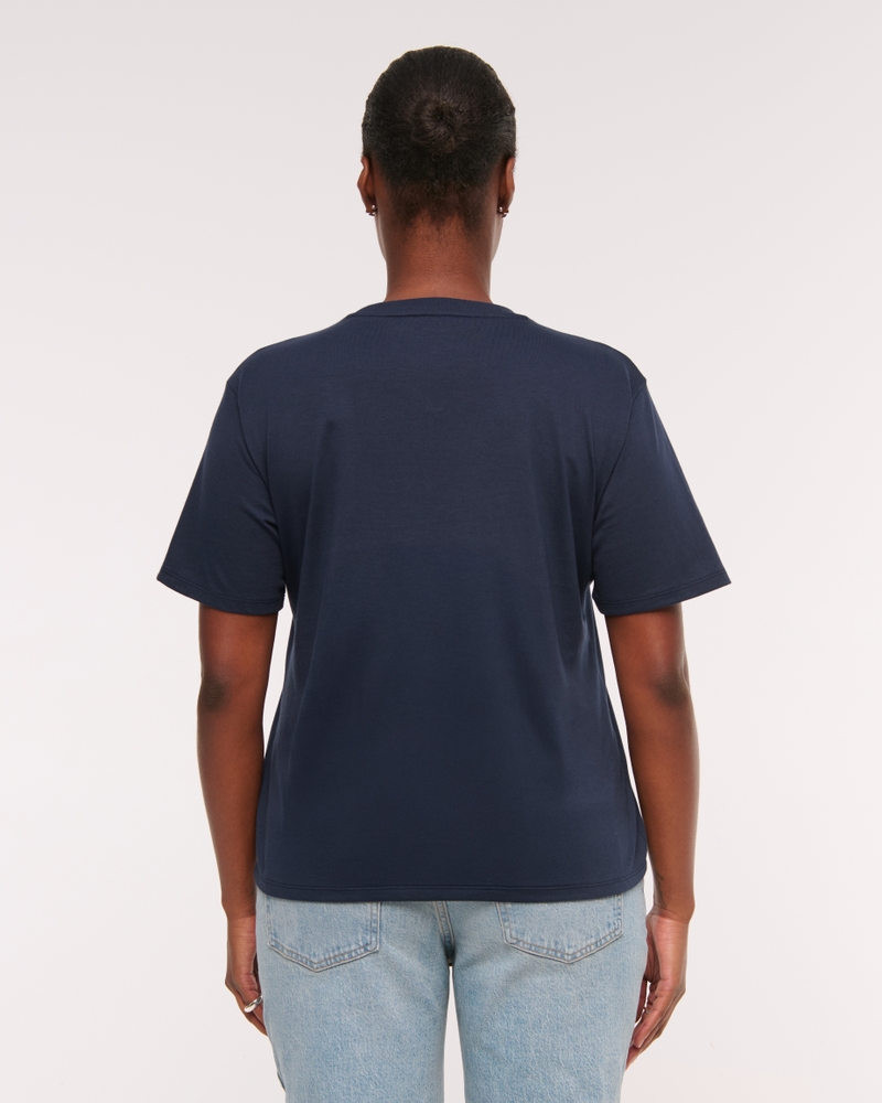 Essential Premium Polished Relaxed Tee