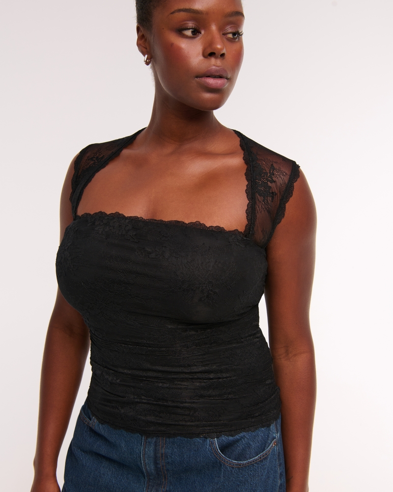 Asymmetrical Twist Top