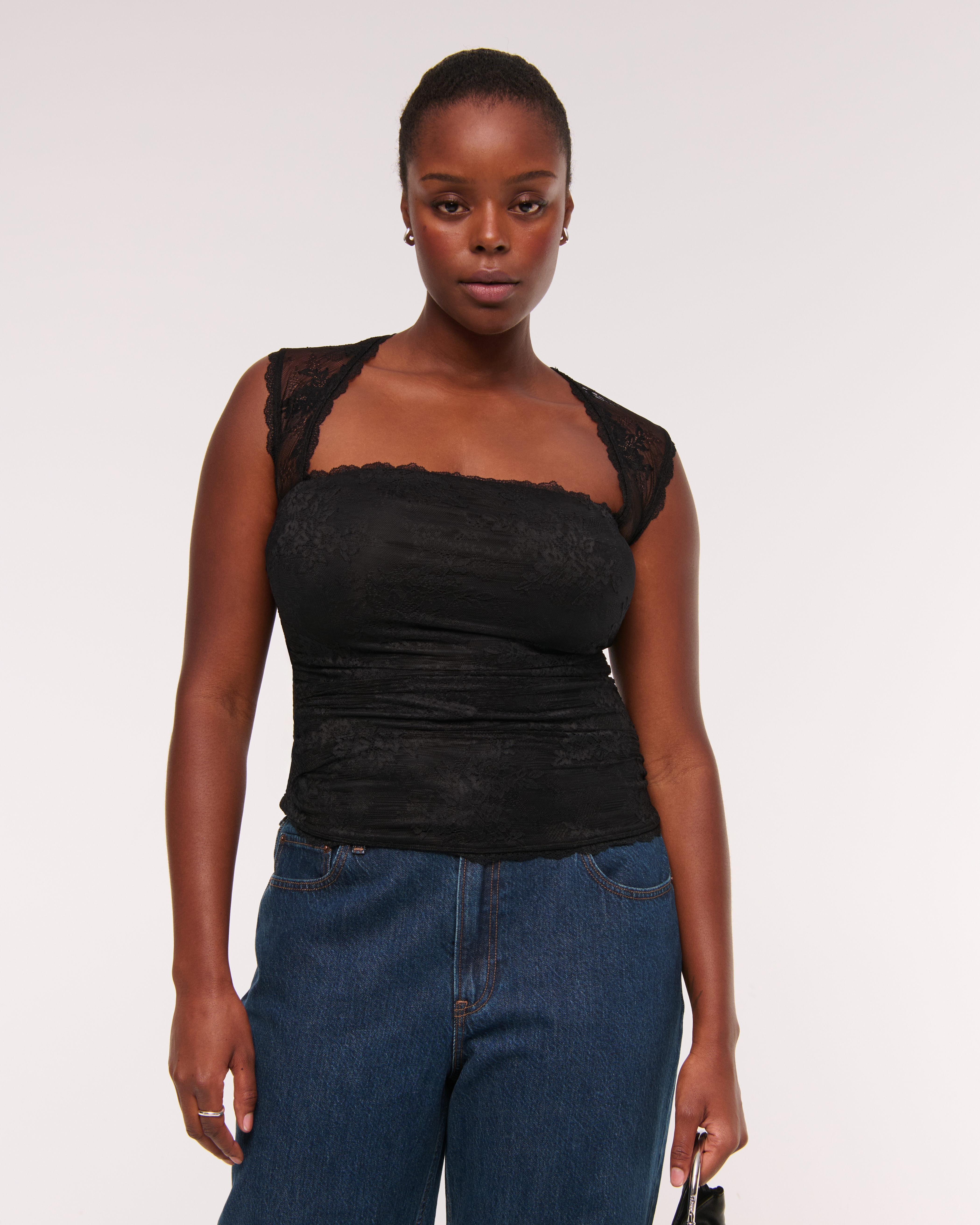 Женские топы Abercrombie & Fitch The A&F Ava Lace Top — фото 3