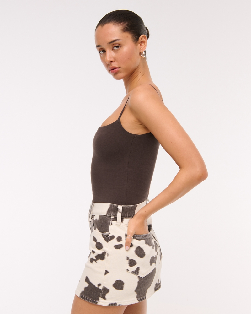 Bra-Free 90s Cami